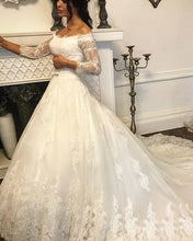 Load image into Gallery viewer, Lace Wedding Dress With Sleeves