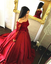 Load image into Gallery viewer, Off Shoulder Long Sleeves Wedding Dresses Ball Gowns