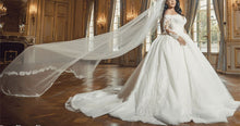 Load image into Gallery viewer, Off Shoulder V-neck Tulle Ball Gown Wedding Dress Lace Appliques