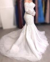 Load image into Gallery viewer, Long Sleeves Mermaid Wedding Dress Off The Shoulder