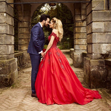 Load image into Gallery viewer, Off-the-shoulder Red Satin Ball Gowns Wedding Dresses Lace Beaded