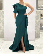 Load image into Gallery viewer, Green One Shoulder Prom Dresses