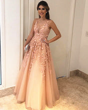 Load image into Gallery viewer, Peach Bridesmaid Dresses