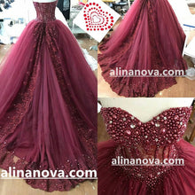 Load image into Gallery viewer, Pearl Beading Sweetheart Bodice Corset Wedding Dresses Burgundy