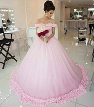 Load image into Gallery viewer, Pretty Blush Pink Tulle Flower Ball Gowns Quinceanera Dress For Sweet 16