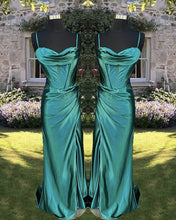Load image into Gallery viewer, Mermaid Green Corset Dress