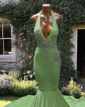 Load image into Gallery viewer, Mermaid Light Green Halter Appliques Dress