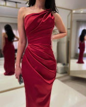 Load image into Gallery viewer, Sheath One Shoulder Satin Slit Dress