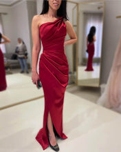 Load image into Gallery viewer, Maroon Satin One Shoulder Gown