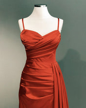 Load image into Gallery viewer, Burnt Orange Sweetheart Slit Satin Spaghetti Straps Dress