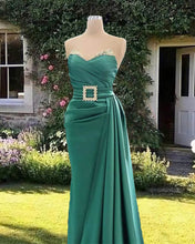 Load image into Gallery viewer, Mermaid Green Beaded Strapless Satin Dress