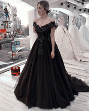 Load image into Gallery viewer, Black Prom Dresses
