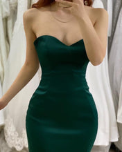 Load image into Gallery viewer, Mermaid Sweetheart Ruffles Satin Prom Dresses