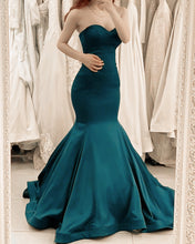 Load image into Gallery viewer, Mermaid Sweetheart Ruffles Satin Prom Dresses-alinanova