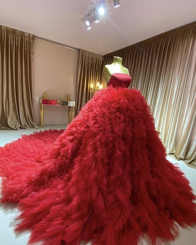 red puffy wedding dress Modest / Simple Red Satin Bridal Wedding Dresses 2020 Ball Gown Square Neckline Puffy Short Sleeve Backless Cathedral Train Ruffle