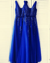 Load image into Gallery viewer, Royal Blue Bridesmaid Gowns