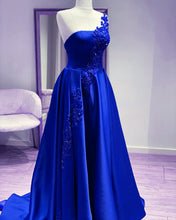 Load image into Gallery viewer, Royal Blue Prom Dresses One Shoulder