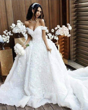 Load image into Gallery viewer, Royal Train Ball Gowns Wedding Dresses Lace Off Shoulder