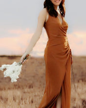 Load image into Gallery viewer, Rust Orange Bridesmaid Dresses
