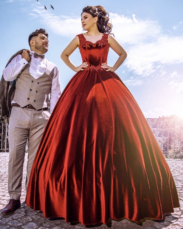 Rust Wedding Dress Velvet Ball Gown Appliques Rust Wedding Dress Velvet Ball Gown Appliques