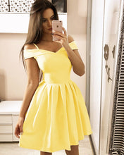 Load image into Gallery viewer, Yellow Satin Homecoming Dresses 2019