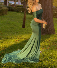 Load image into Gallery viewer, Sage Green Prom Dresses