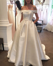 Load image into Gallery viewer, Bridal-Gowns