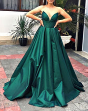 Load image into Gallery viewer, Green Prom Ball Gown