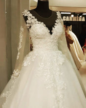 Load image into Gallery viewer, Vintage-Wedding-Dresses-Lace-Ball-Gowns-For-Bride