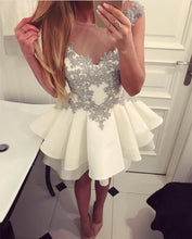 Load image into Gallery viewer, Short Gray Lace Appliques Scoop Neckline Ruffle Satin Homecoming Dresses