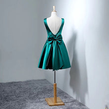 Load image into Gallery viewer, Short Hunter Green Satin Prom Dress With Bow
