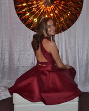 Load image into Gallery viewer, Short Backless Homecoming Dresses