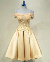 Load image into Gallery viewer, Short Off Shoulder Prom Homecoming Dresses Lace Embroidery