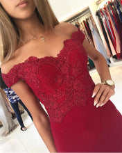 Load image into Gallery viewer, Short Sheath Cocktail Party Dresses Lace Appliques