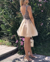 Load image into Gallery viewer, Short Open Back Homecoming Dresses