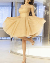 Load image into Gallery viewer, Short Tulle Sweetheart Corset Sequin Homecoming Cocktail Dress