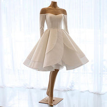 Load image into Gallery viewer, Short Wedding Dresses Ruffle Ball Gown With Long Sleeves