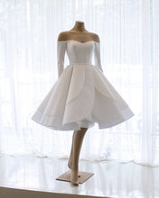 Load image into Gallery viewer, Short Wedding Dresses Ruffle Ball Gown With Long Sleeves-alinanova