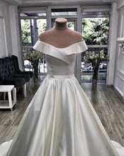 Load image into Gallery viewer, Satin Wedding Dress Off Shoulder