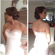 Load image into Gallery viewer, Sleek Wedding Dresses Satin Mermaid Sweetheart Corset