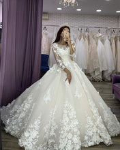 Load image into Gallery viewer, Ball Gown Wedding Dress