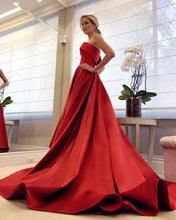 Load image into Gallery viewer, Long Red Evening Gowns