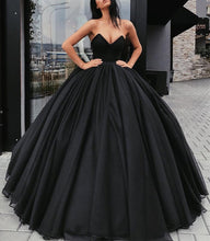 Load image into Gallery viewer, Strapless Bodice Corset Black Organza Ball Gowns Wedding Dresses