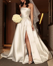 Load image into Gallery viewer, Satin Wedding Dress