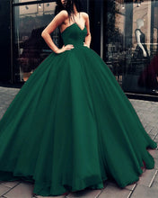 Load image into Gallery viewer, Dark-Green-Quinceanera-Dresses