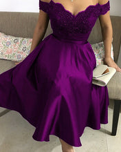 Load image into Gallery viewer, Tea Length Bridesmaid Dresses Lace Appliques Off Shoulder