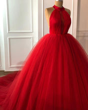 Load image into Gallery viewer, Halter Wedding Dress