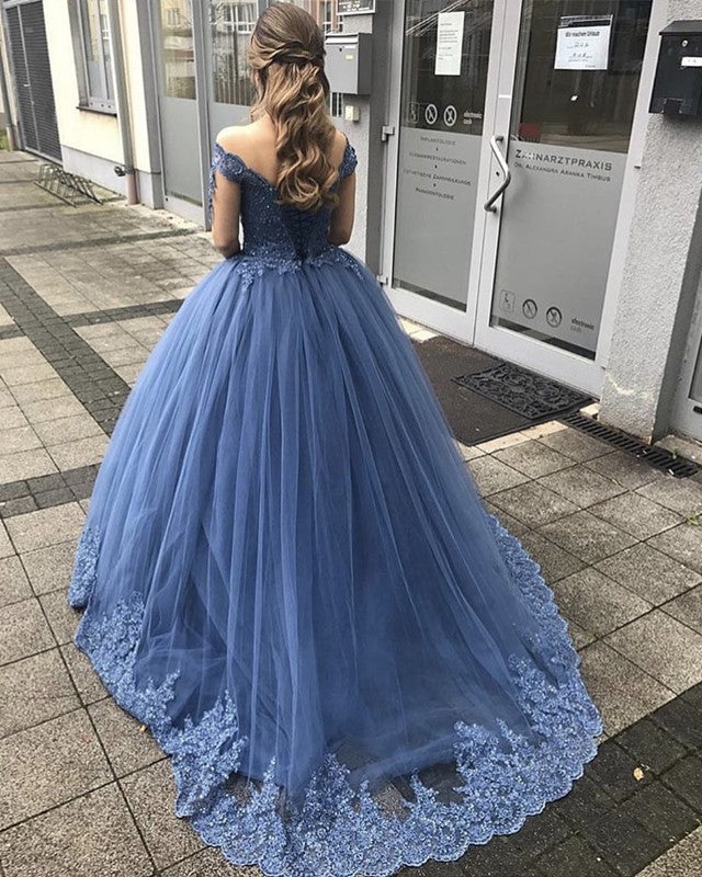 Tulle Ball Gown Lace Appliques Prom Dresses Spaghetti Straps Tulle Ball Gown Lace Appliques Prom Dresses Spaghetti Straps