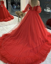 Load image into Gallery viewer, Tulle Ruffles Off Shoulder Ball Gown Dresses Removable Sleeves