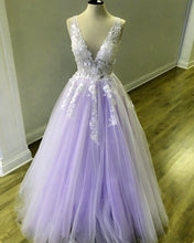 Load image into Gallery viewer, Lilac Tulle Prom Dresses